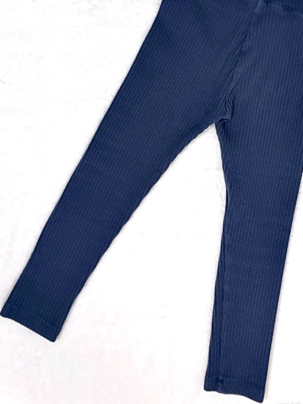 Tea Collection Girls Muted Blue Ribbed Leggings • Size 5 • Like New - Picture 7 of 8